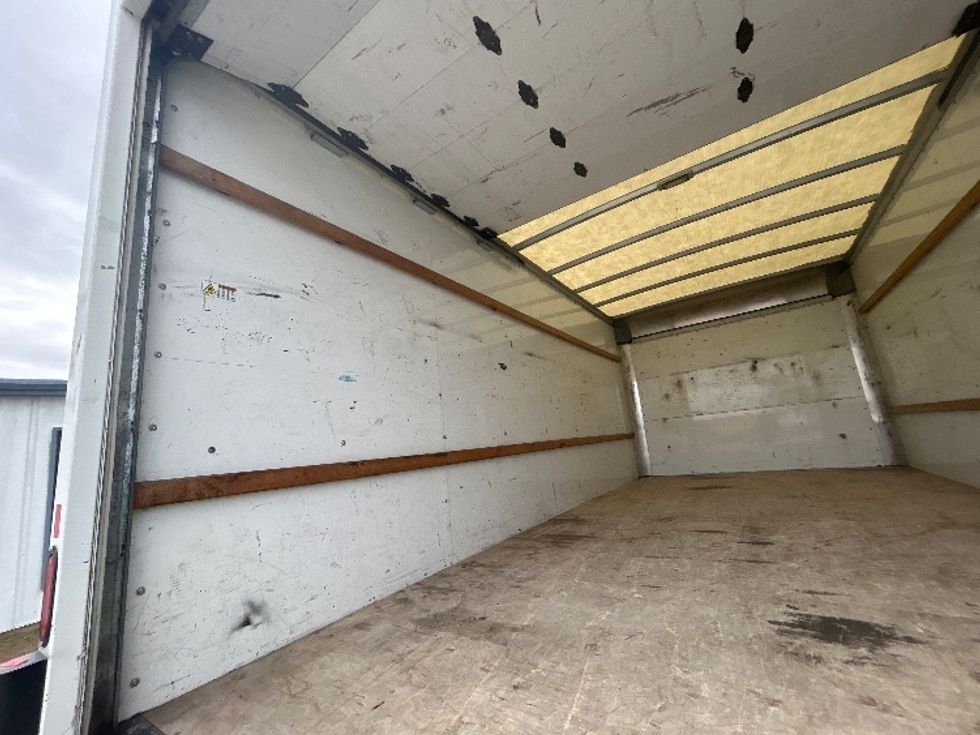 Light Duty Box Truck-Light and Medium Duty Trucks-GMC-2021-Savana G33903-Florence-SC-116,563\n\t\tmiles-$ 29,250 - Image 11