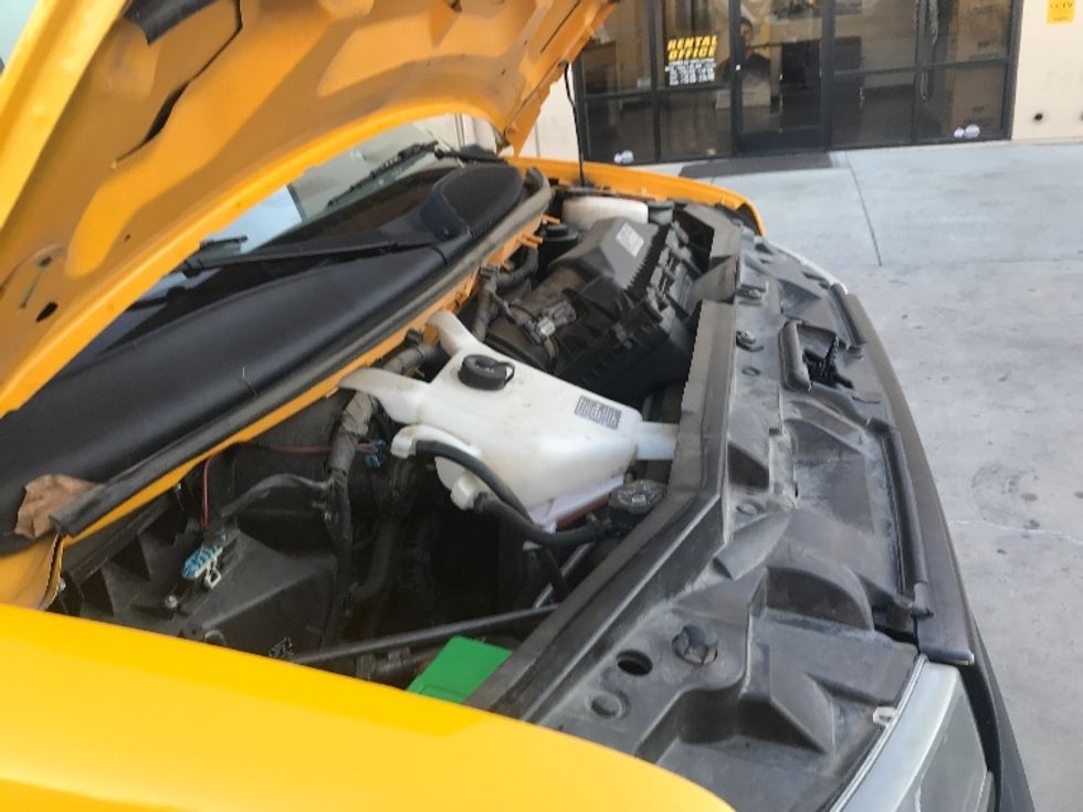 Light Duty Box Truck-Light and Medium Duty Trucks-GMC-2021-Savana G33903-Fontana-CA-100,972\n\t\tmiles-$ 27,500 - Image 23