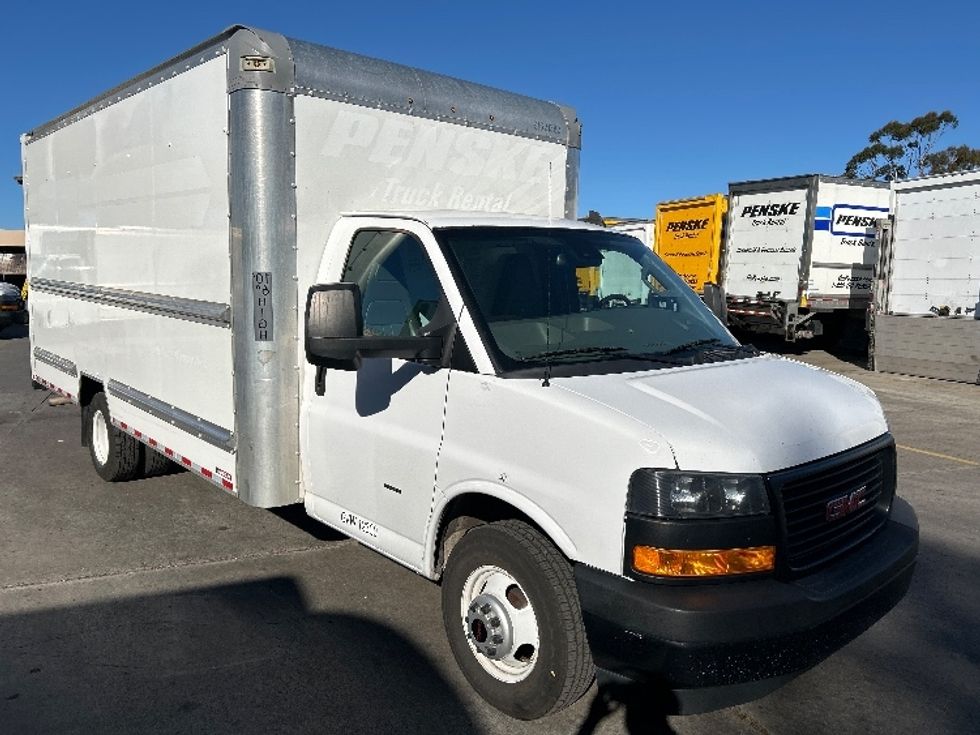 Light Duty Box Truck-Light and Medium Duty Trucks-GMC-2021-Savana G33903-Fontana-CA-101,270\n\t\tmiles-$ 30,500 - Image 1