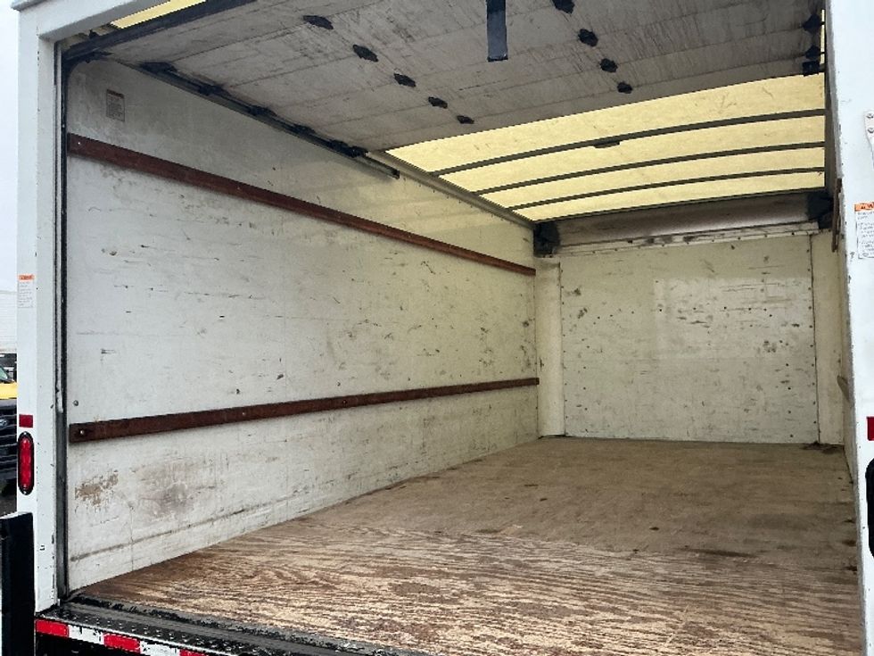 Light Duty Box Truck-Light and Medium Duty Trucks-GMC-2021-Savana G33903-Fontana-CA-102,047\n\t\tmiles-$ 30,500 - Image 11