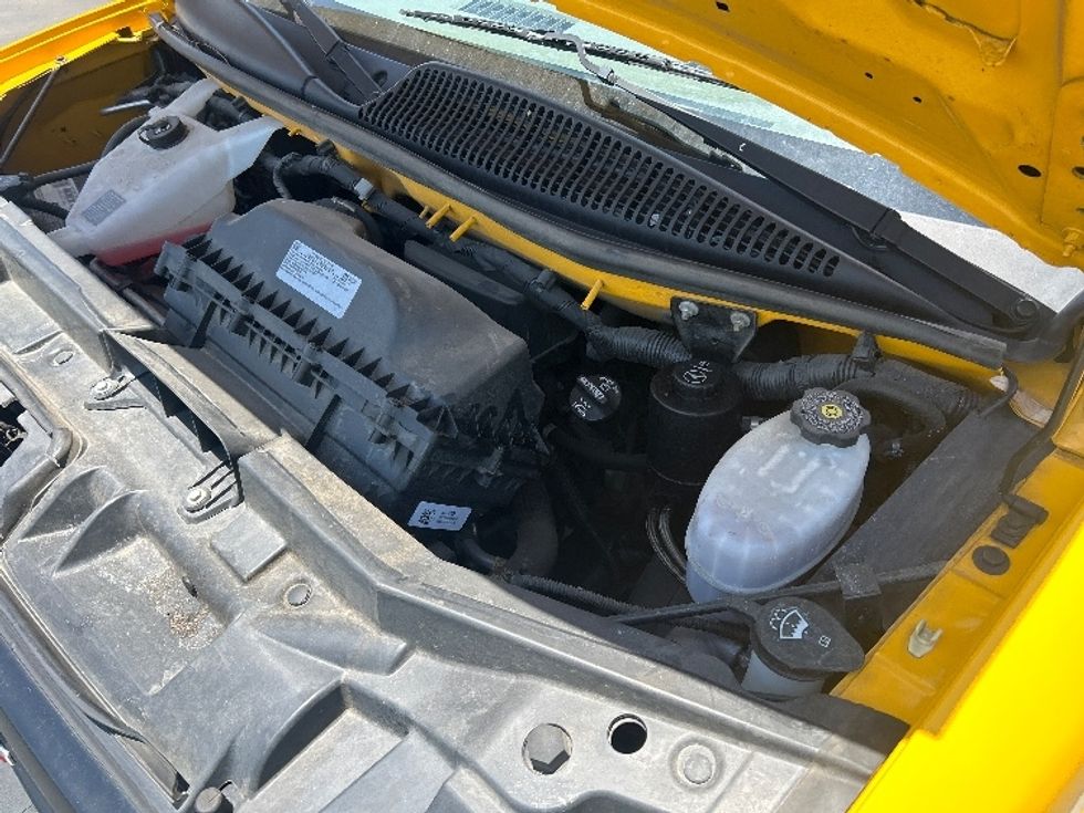 Light Duty Box Truck-Light and Medium Duty Trucks-GMC-2021-Savana G33903-Fontana-CA-105,372\n\t\tmiles-$ 23,500 - Image 24