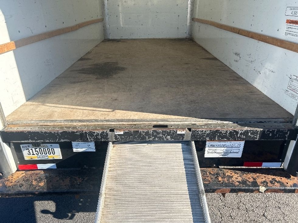 Light Duty Box Truck-Light and Medium Duty Trucks-GMC-2021-Savana G33903-Fontana-CA-108,916\n\t\tmiles-$ 29,750 - Image 10