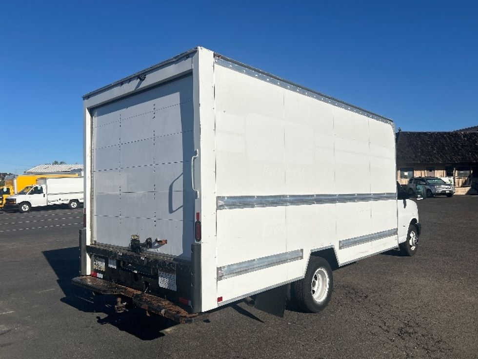 Light Duty Box Truck-Light and Medium Duty Trucks-GMC-2021-Savana G33903-Fontana-CA-108,916\n\t\tmiles-$ 29,750 - Image 13