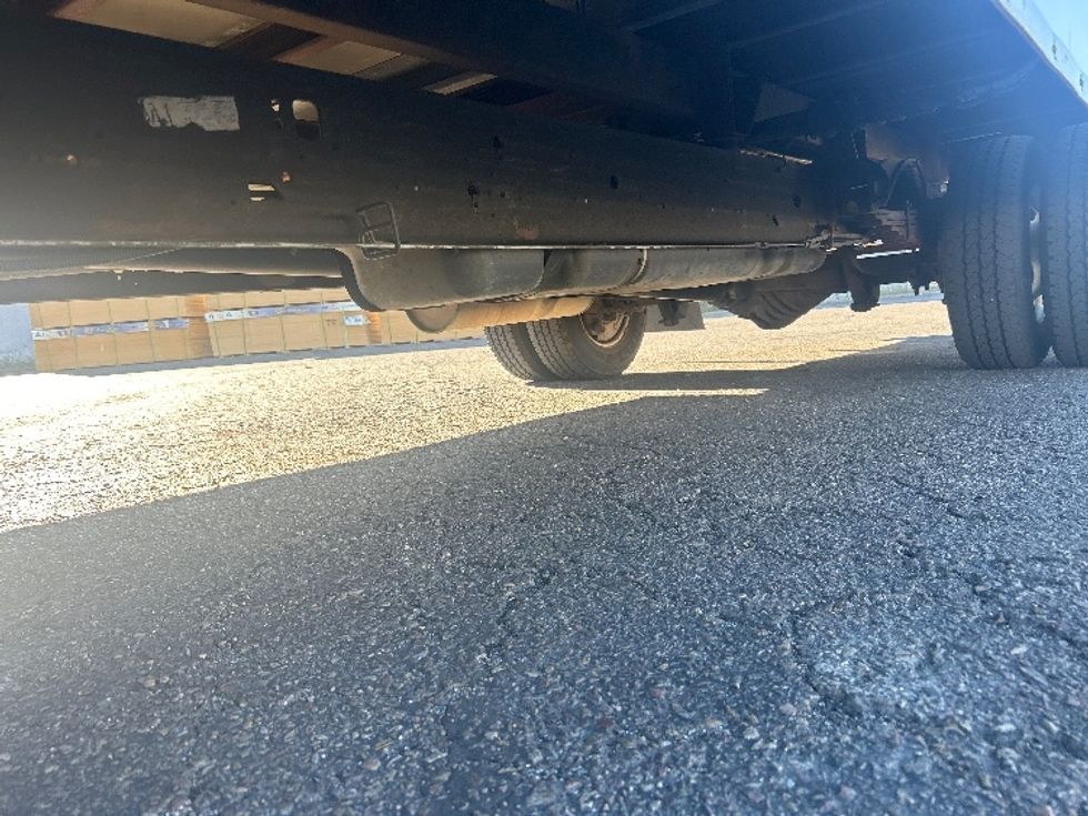 Light Duty Box Truck-Light and Medium Duty Trucks-GMC-2021-Savana G33903-Fontana-CA-108,916\n\t\tmiles-$ 29,750 - Image 5