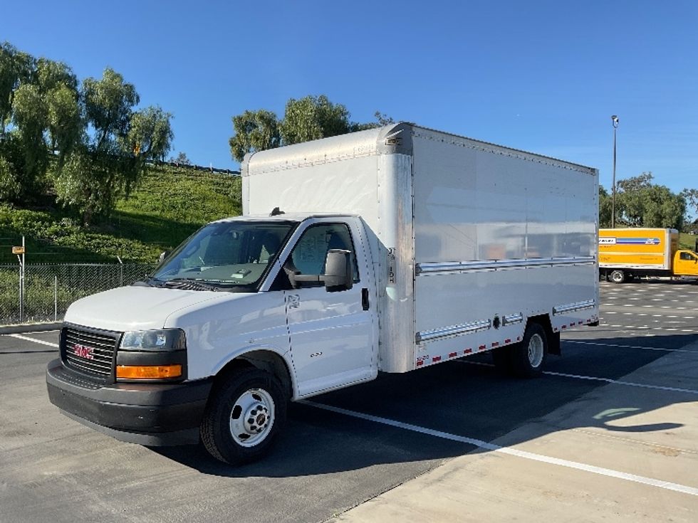 Light Duty Box Truck-Light and Medium Duty Trucks-GMC-2021-Savana G33903-Fontana-CA-110,308\n\t\tmiles-$ 29,500 - Image 3