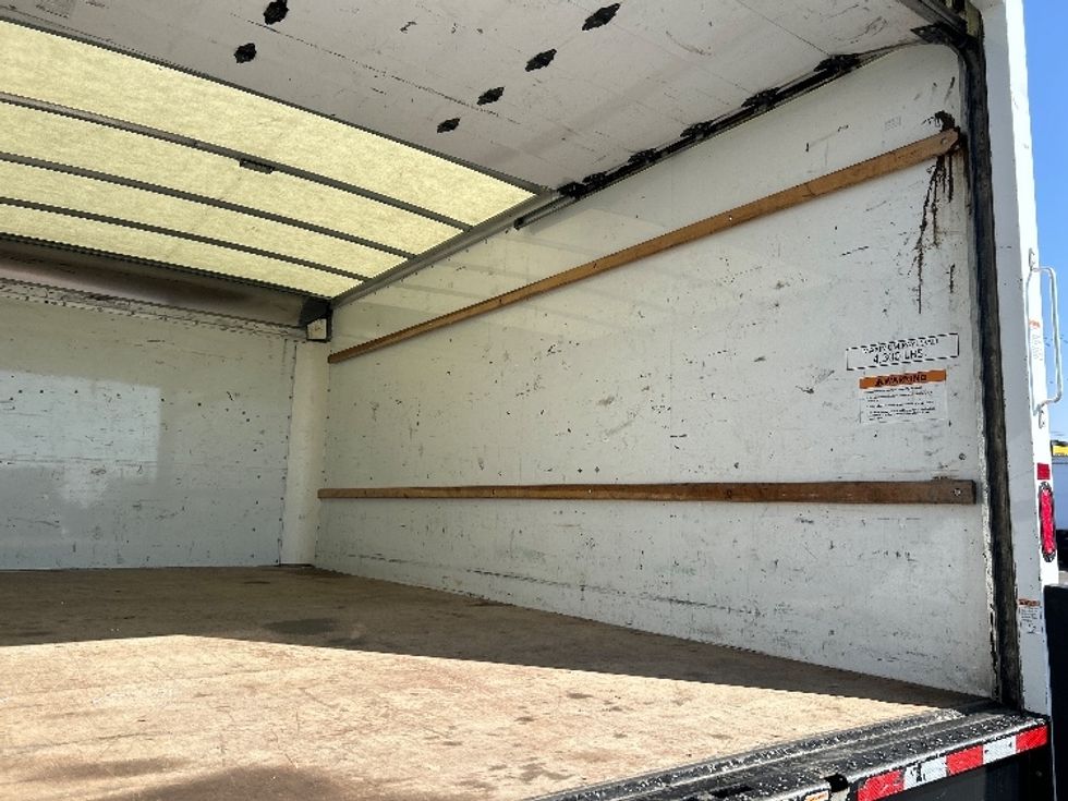 Light Duty Box Truck-Light and Medium Duty Trucks-GMC-2021-Savana G33903-Fontana-CA-114,879\n\t\tmiles-$ 27,500 - Image 12