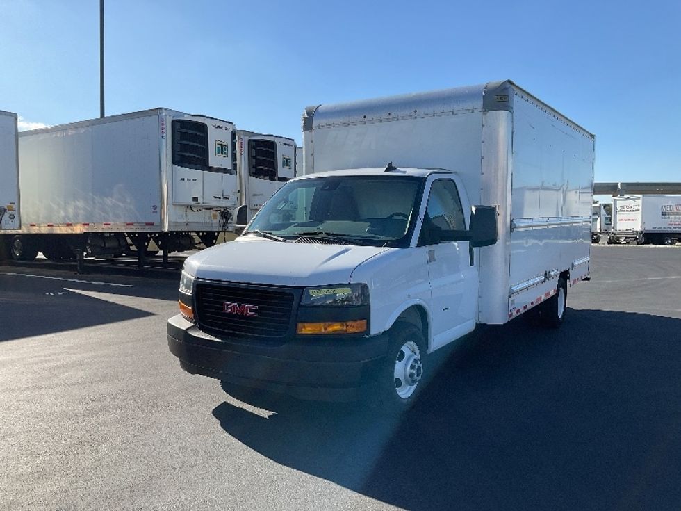Light Duty Box Truck-Light and Medium Duty Trucks-GMC-2021-Savana G33903-Fontana-CA-115,016\n\t\tmiles-$ 29,000 - Image 1