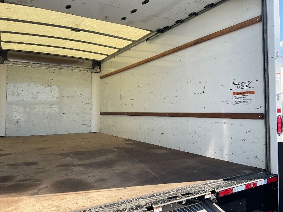 Light Duty Box Truck-Light and Medium Duty Trucks-GMC-2021-Savana G33903-Fontana-CA-115,016\n\t\tmiles-$ 29,000 - Image 12