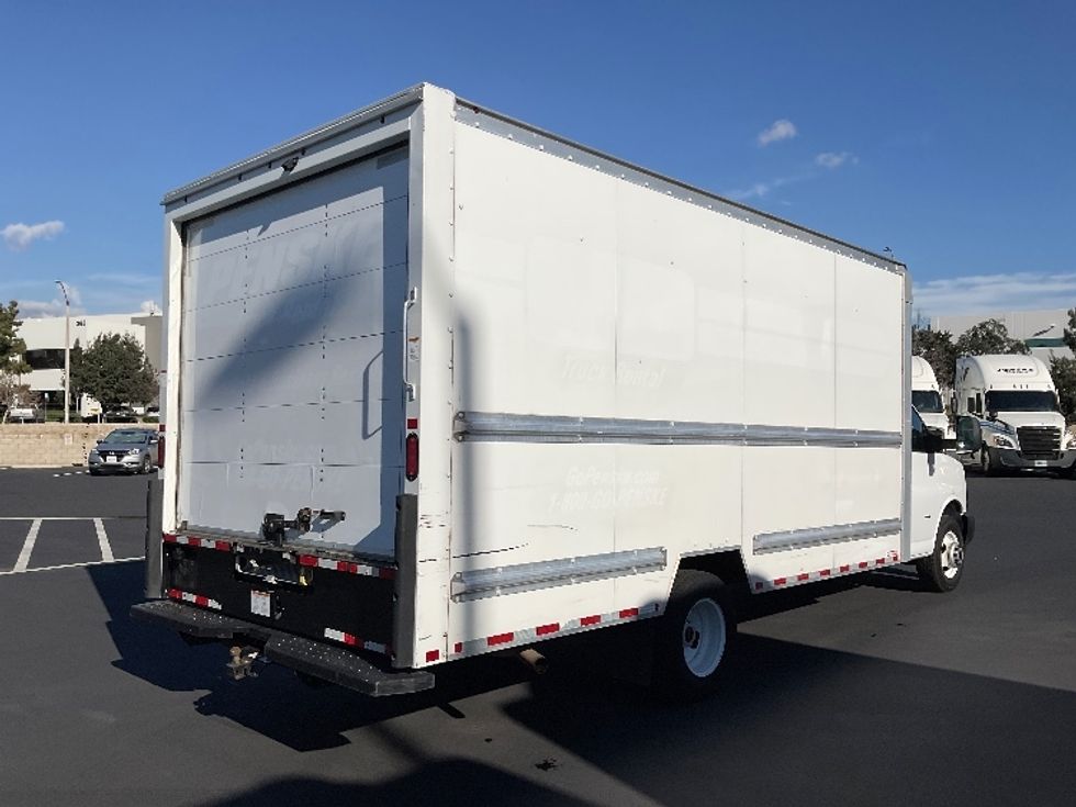 Light Duty Box Truck-Light and Medium Duty Trucks-GMC-2021-Savana G33903-Fontana-CA-115,016\n\t\tmiles-$ 29,000 - Image 13