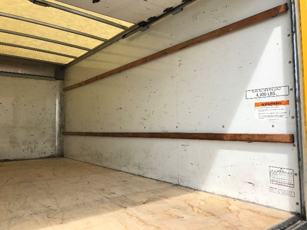 Light Duty Box Truck-Light and Medium Duty Trucks-GMC-2021-Savana G33903-Fontana-CA-115,109\n\t\tmiles-$ 23,750 - Image 12