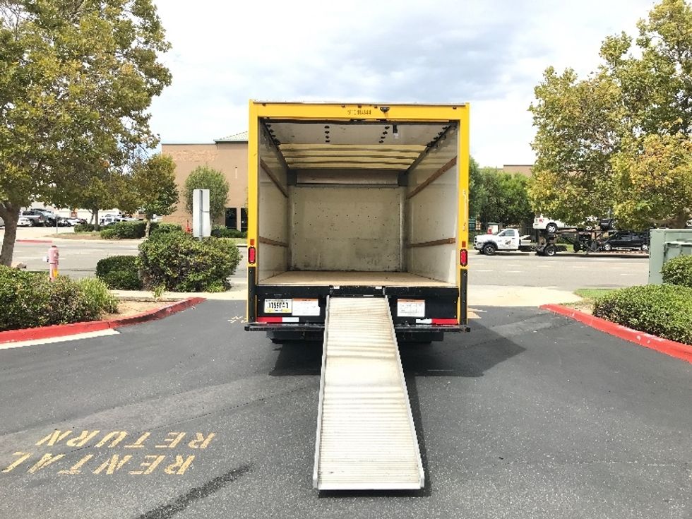 Light Duty Box Truck-Light and Medium Duty Trucks-GMC-2021-Savana G33903-Fontana-CA-115,109\n\t\tmiles-$ 23,750 - Image 9