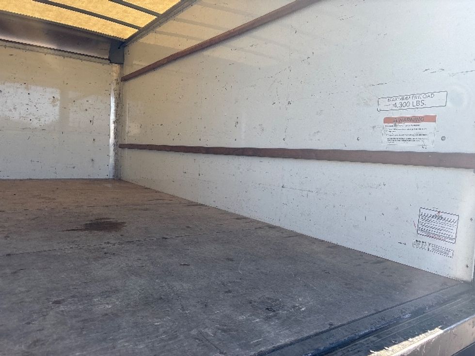 Light Duty Box Truck-Light and Medium Duty Trucks-GMC-2021-Savana G33903-Fontana-CA-118,080\n\t\tmiles-$ 28,500 - Image 10