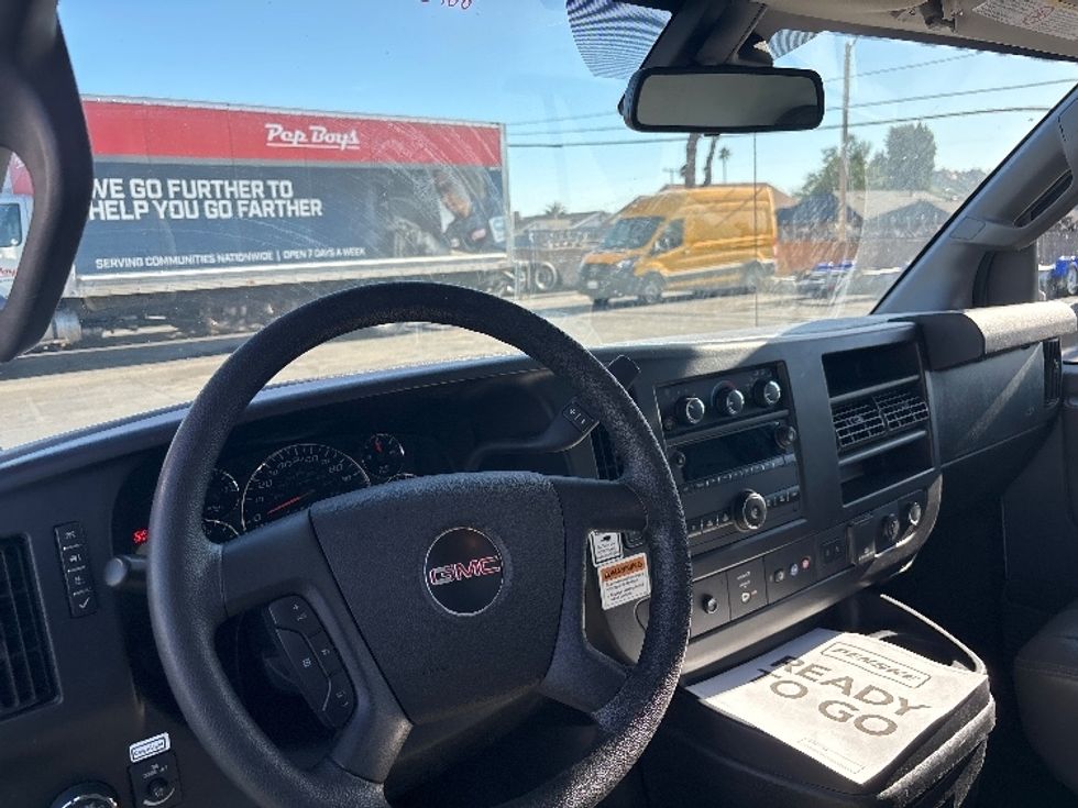 Light Duty Box Truck-Light and Medium Duty Trucks-GMC-2021-Savana G33903-Fontana-CA-118,080\n\t\tmiles-$ 28,500 - Image 16