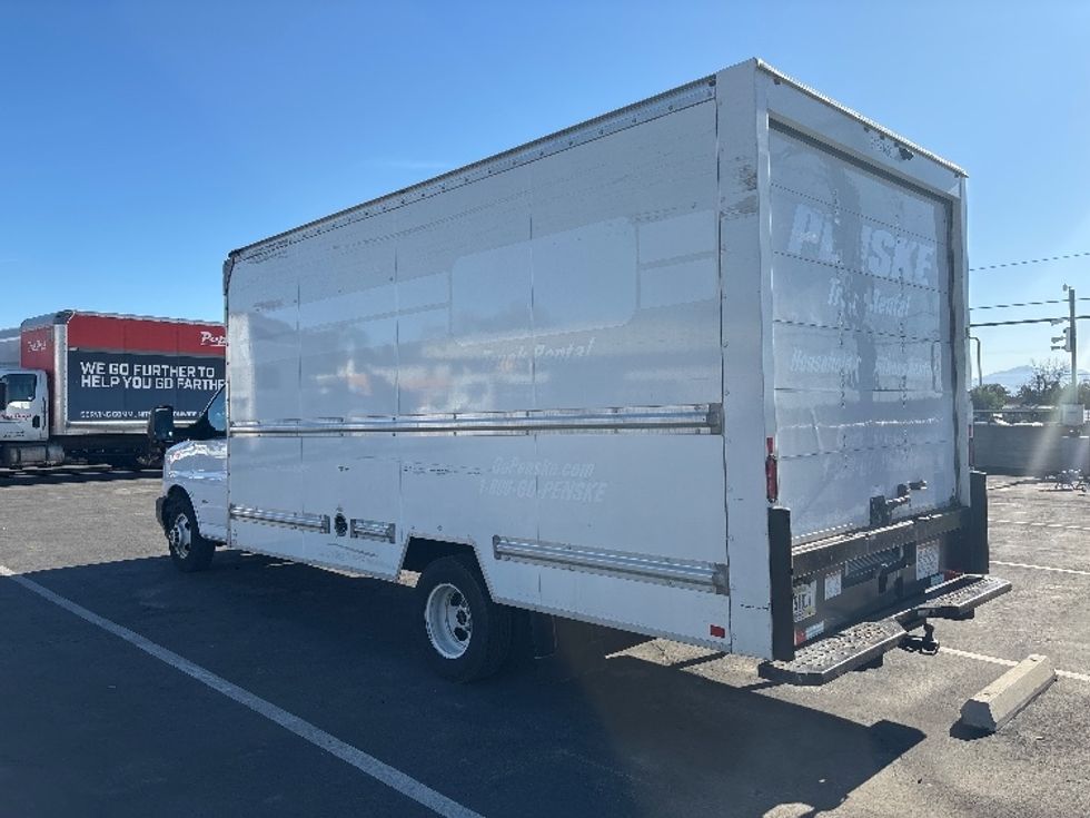 Light Duty Box Truck-Light and Medium Duty Trucks-GMC-2021-Savana G33903-Fontana-CA-118,080\n\t\tmiles-$ 28,500 - Image 6