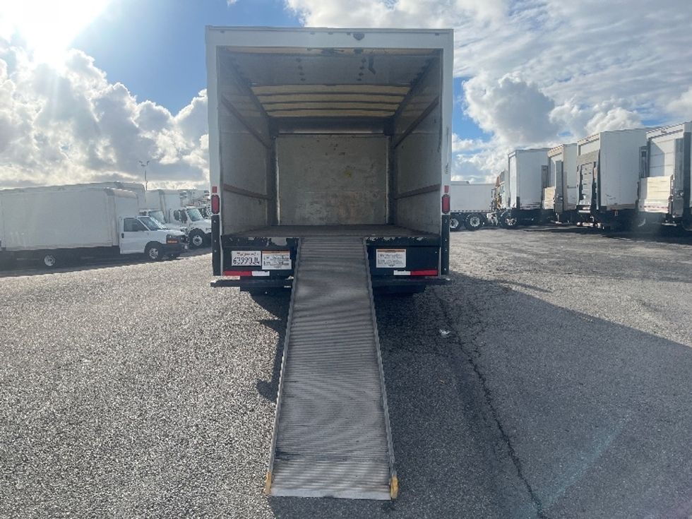 Light Duty Box Truck-Light and Medium Duty Trucks-GMC-2021-Savana G33903-Fontana-CA-128,174\n\t\tmiles-$ 25,500 - Image 9