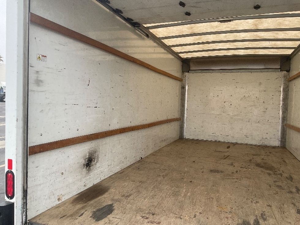 Light Duty Box Truck-Light and Medium Duty Trucks-GMC-2021-Savana G33903-Fontana-CA-70,339\n\t\tmiles-$ 34,000 - Image 11