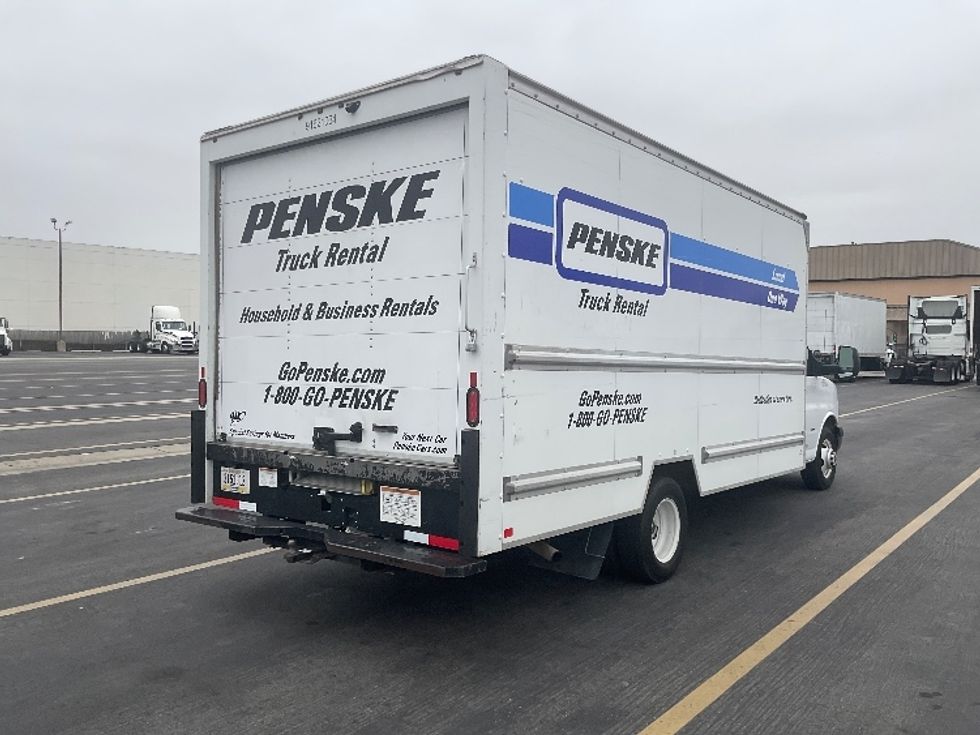 Light Duty Box Truck-Light and Medium Duty Trucks-GMC-2021-Savana G33903-Fontana-CA-70,339\n\t\tmiles-$ 34,000 - Image 13