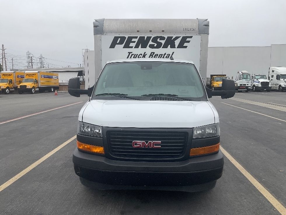 Light Duty Box Truck-Light and Medium Duty Trucks-GMC-2021-Savana G33903-Fontana-CA-70,339\n\t\tmiles-$ 34,000 - Image 2
