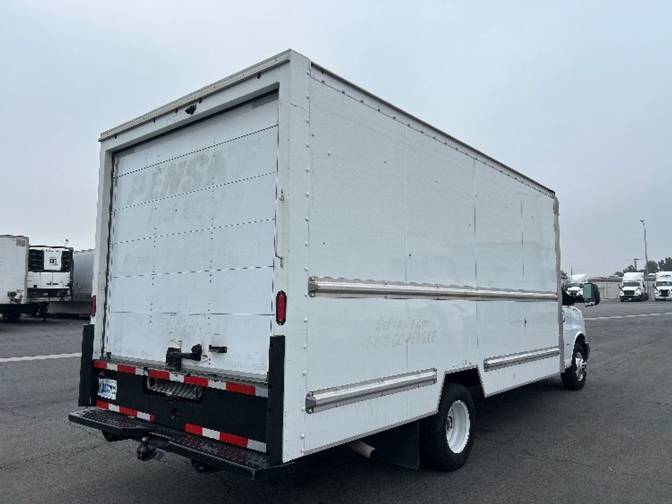Light Duty Box Truck-Light and Medium Duty Trucks-GMC-2021-Savana G33903-Fontana-CA-73,803\n\t\tmiles-$ 33,500 - Image 13