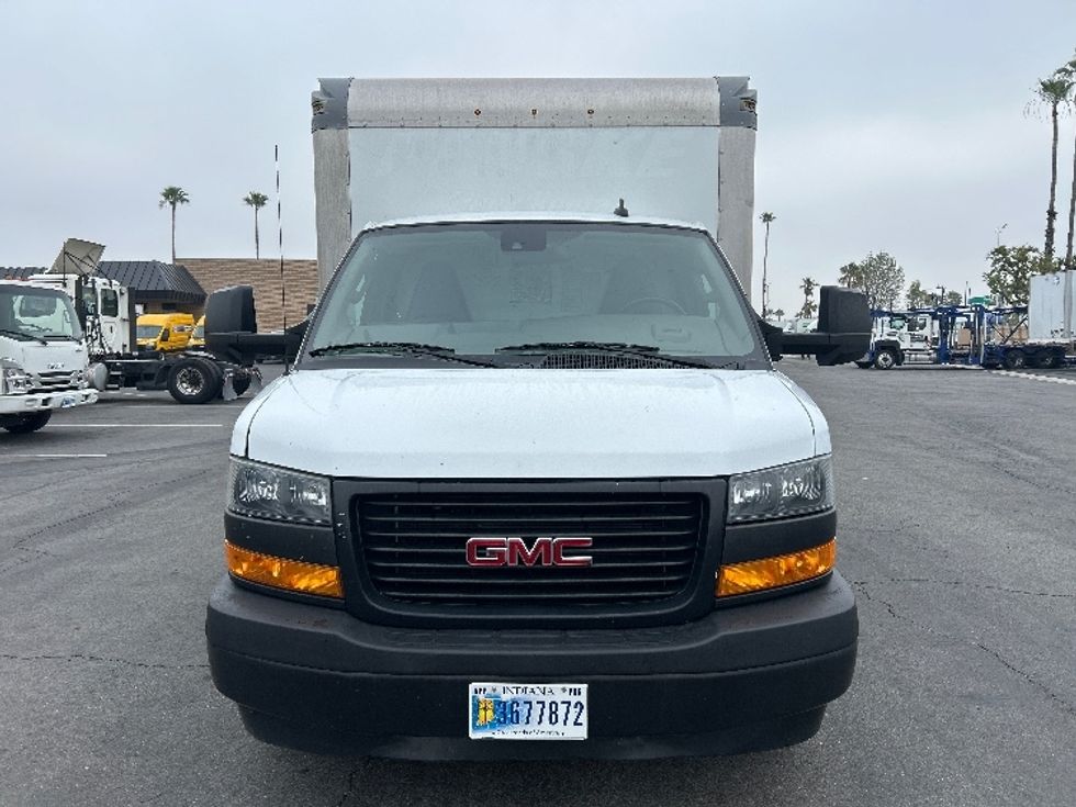 Light Duty Box Truck-Light and Medium Duty Trucks-GMC-2021-Savana G33903-Fontana-CA-73,803\n\t\tmiles-$ 33,500 - Image 2