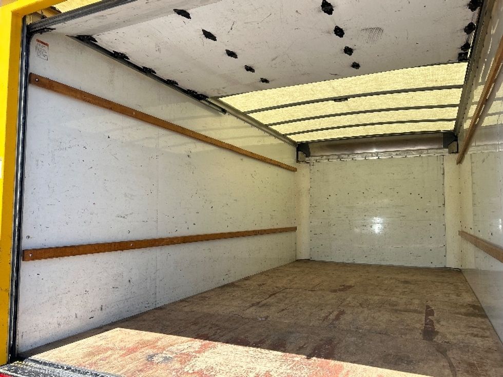 Light Duty Box Truck-Light and Medium Duty Trucks-GMC-2021-Savana G33903-Fontana-CA-75,616\n\t\tmiles-$ 29,000 - Image 11