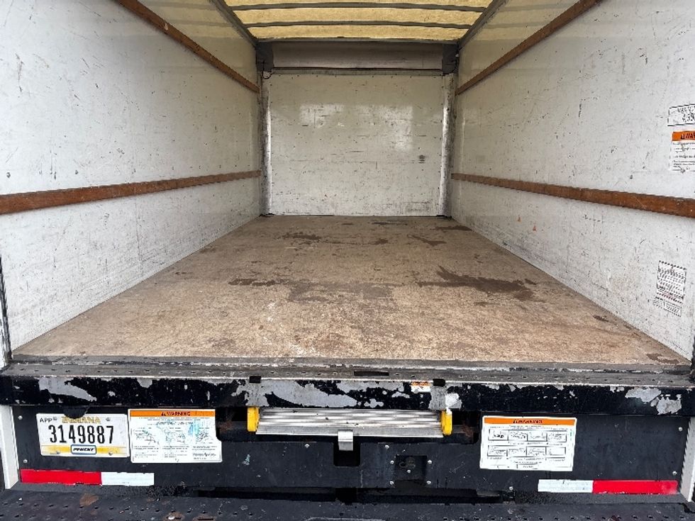 Light Duty Box Truck-Light and Medium Duty Trucks-GMC-2021-Savana G33903-Fontana-CA-78,034\n\t\tmiles-$ 32,500 - Image 10