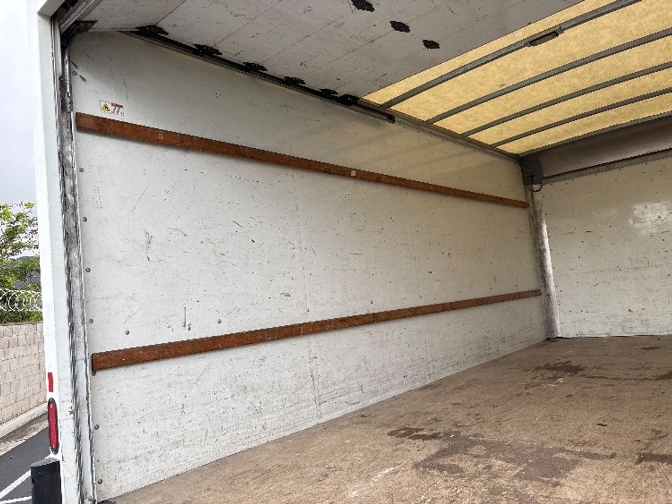 Light Duty Box Truck-Light and Medium Duty Trucks-GMC-2021-Savana G33903-Fontana-CA-78,034\n\t\tmiles-$ 32,500 - Image 11