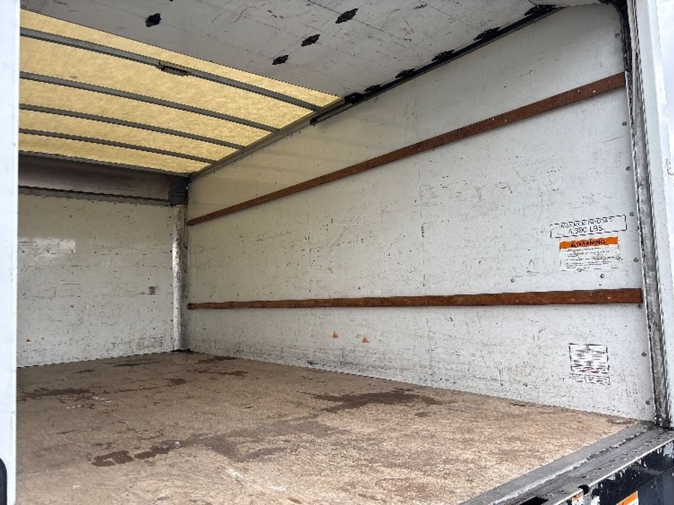 Light Duty Box Truck-Light and Medium Duty Trucks-GMC-2021-Savana G33903-Fontana-CA-78,034\n\t\tmiles-$ 32,500 - Image 12