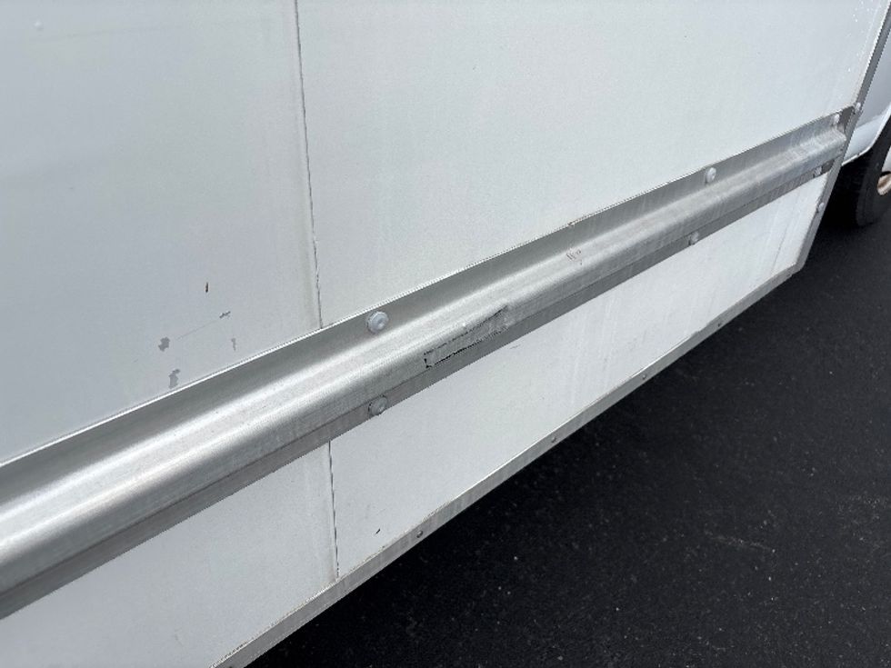 Light Duty Box Truck-Light and Medium Duty Trucks-GMC-2021-Savana G33903-Fontana-CA-78,034\n\t\tmiles-$ 32,500 - Image 27
