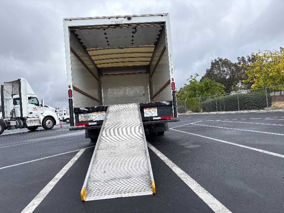 Light Duty Box Truck-Light and Medium Duty Trucks-GMC-2021-Savana G33903-Fontana-CA-78,034\n\t\tmiles-$ 32,500 - Image 9