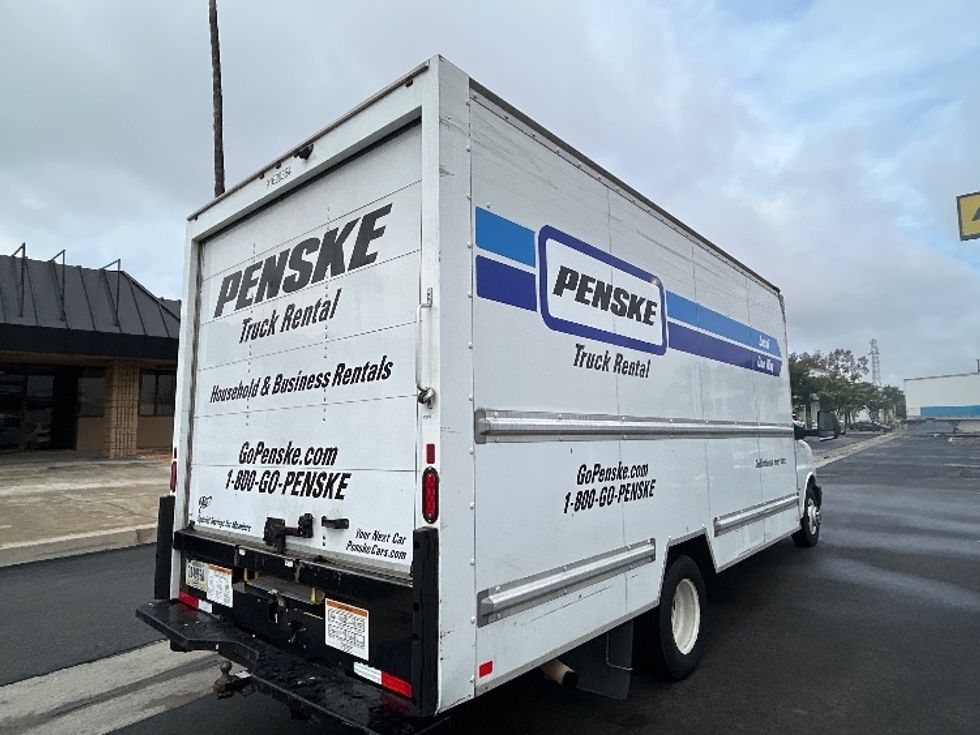 Light Duty Box Truck-Light and Medium Duty Trucks-GMC-2021-Savana G33903-Fontana-CA-83,200\n\t\tmiles-$ 27,250 - Image 13