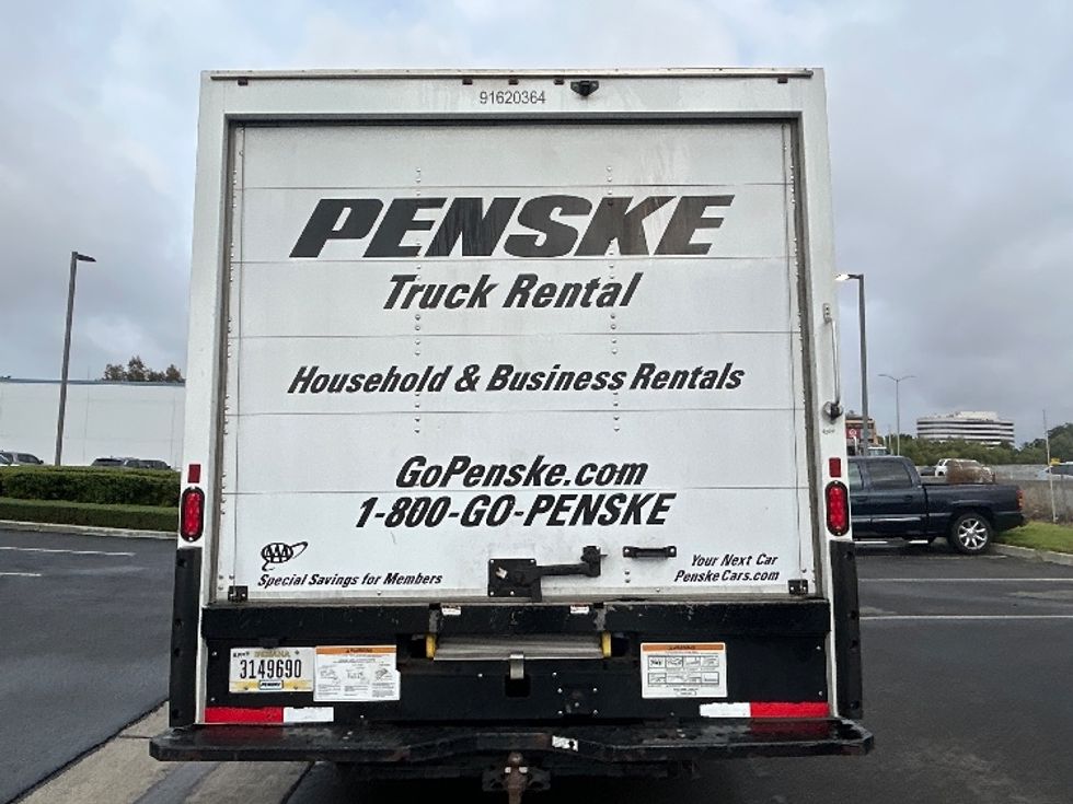 Light Duty Box Truck-Light and Medium Duty Trucks-GMC-2021-Savana G33903-Fontana-CA-83,200\n\t\tmiles-$ 27,250 - Image 7