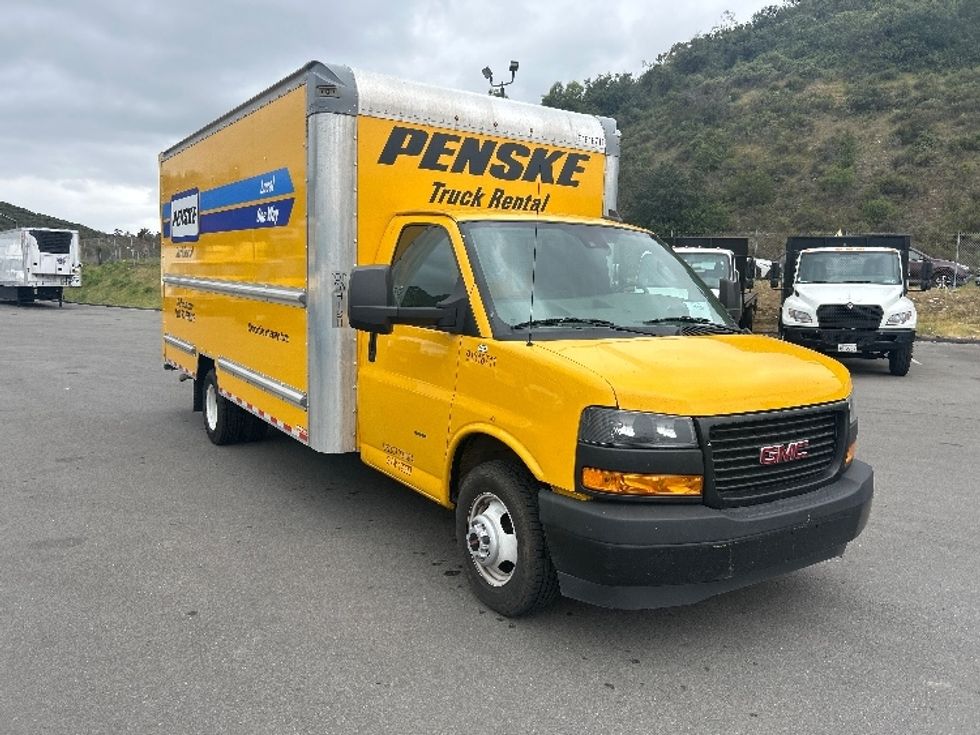 Light Duty Box Truck-Light and Medium Duty Trucks-GMC-2021-Savana G33903-Fontana-CA-86,625\n\t\tmiles-$ 29,250 - Image 1