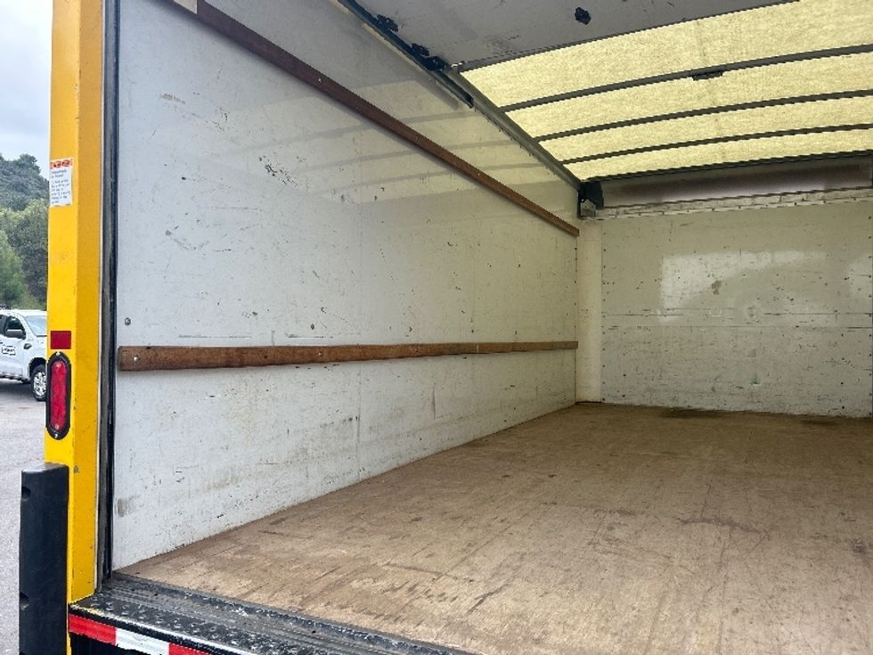 Light Duty Box Truck-Light and Medium Duty Trucks-GMC-2021-Savana G33903-Fontana-CA-86,625\n\t\tmiles-$ 29,250 - Image 10