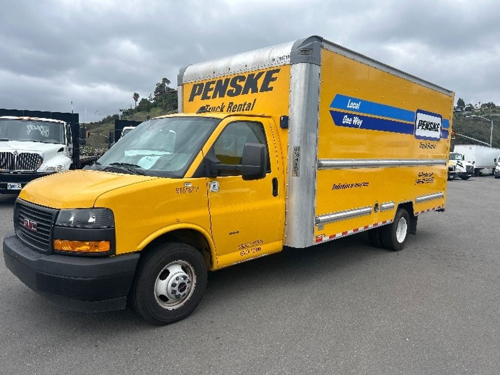 Light Duty Box Truck-Light and Medium Duty Trucks-GMC-2021-Savana G33903-Fontana-CA-86,625\n\t\tmiles-$ 29,250 - Image 3