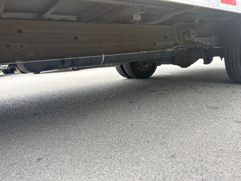 Light Duty Box Truck-Light and Medium Duty Trucks-GMC-2021-Savana G33903-Fontana-CA-86,625\n\t\tmiles-$ 29,250 - Image 5