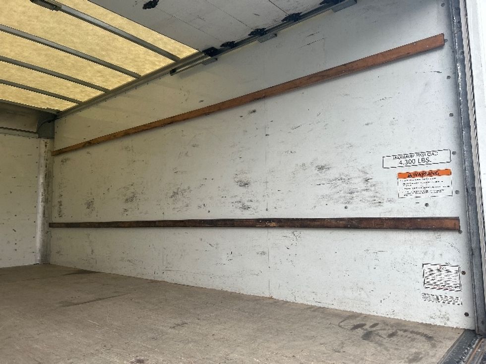 Light Duty Box Truck-Light and Medium Duty Trucks-GMC-2021-Savana G33903-Fontana-CA-88,341\n\t\tmiles-$ 32,500 - Image 12