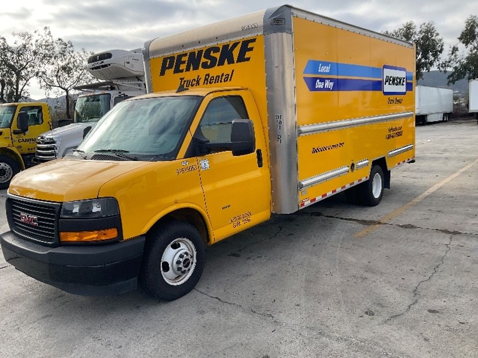 Light Duty Box Truck-Light and Medium Duty Trucks-GMC-2021-Savana G33903-Fontana-CA-90,125\n\t\tmiles-$ 28,750 - Image 3