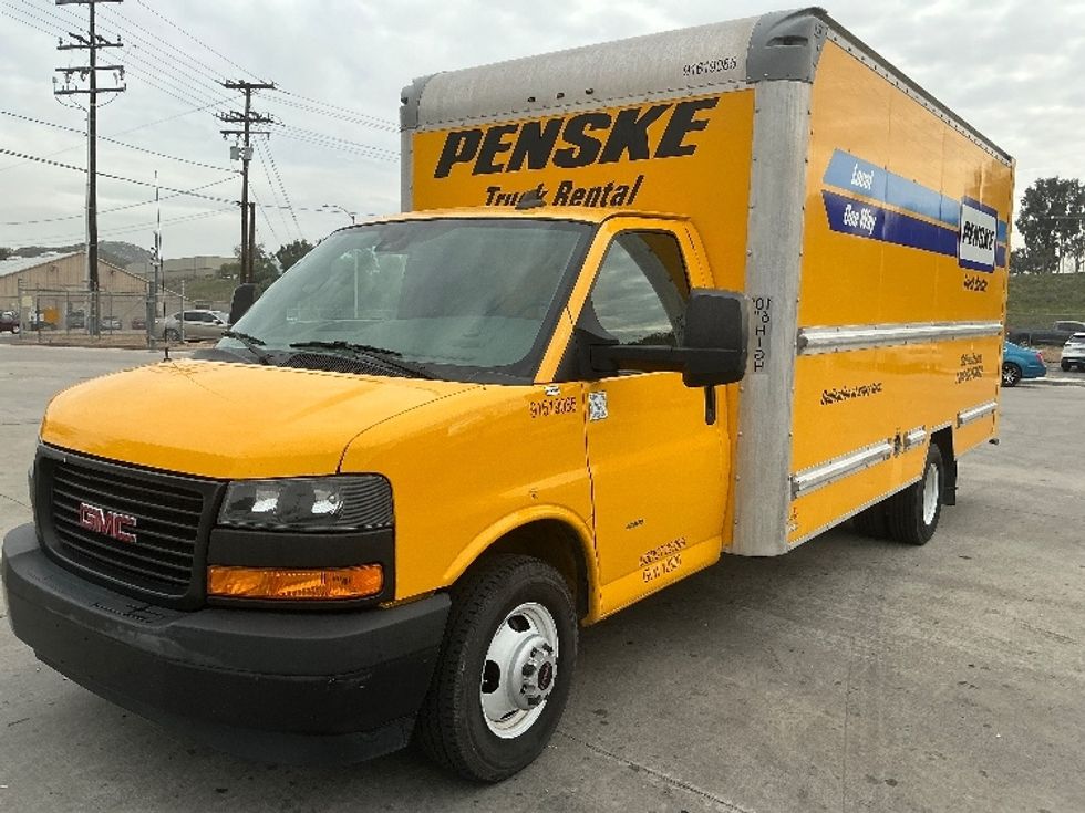 Light Duty Box Truck-Light and Medium Duty Trucks-GMC-2021-Savana G33903-Fontana-CA-90,682\n\t\tmiles-$ 28,750 - Image 3