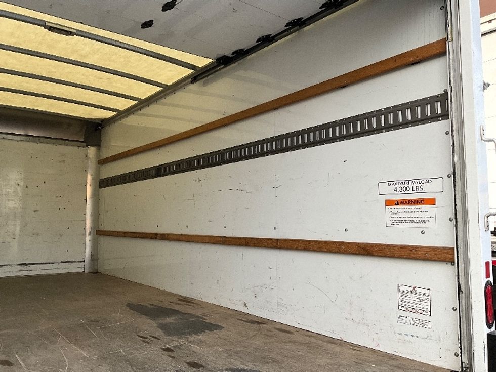 Light Duty Box Truck-Light and Medium Duty Trucks-GMC-2021-Savana G33903-Fontana-CA-91,751\n\t\tmiles-$ 32,250 - Image 12