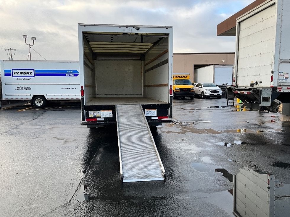 Light Duty Box Truck-Light and Medium Duty Trucks-GMC-2021-Savana G33903-Fontana-CA-91,751\n\t\tmiles-$ 32,250 - Image 9