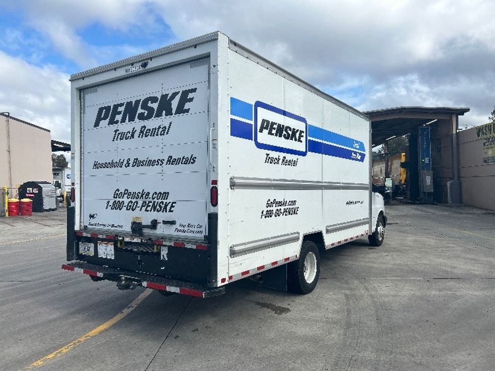 Light Duty Box Truck-Light and Medium Duty Trucks-GMC-2021-Savana G33903-Fontana-CA-92,619\n\t\tmiles-$ 31,500 - Image 13