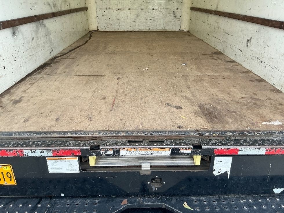 Light Duty Box Truck-Light and Medium Duty Trucks-GMC-2021-Savana G33903-Fontana-CA-92,638\n\t\tmiles-$ 31,500 - Image 10