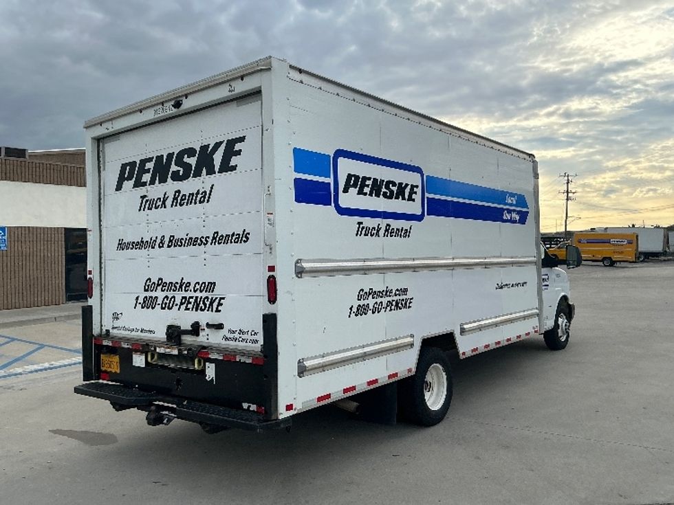 Light Duty Box Truck-Light and Medium Duty Trucks-GMC-2021-Savana G33903-Fontana-CA-92,638\n\t\tmiles-$ 31,500 - Image 13