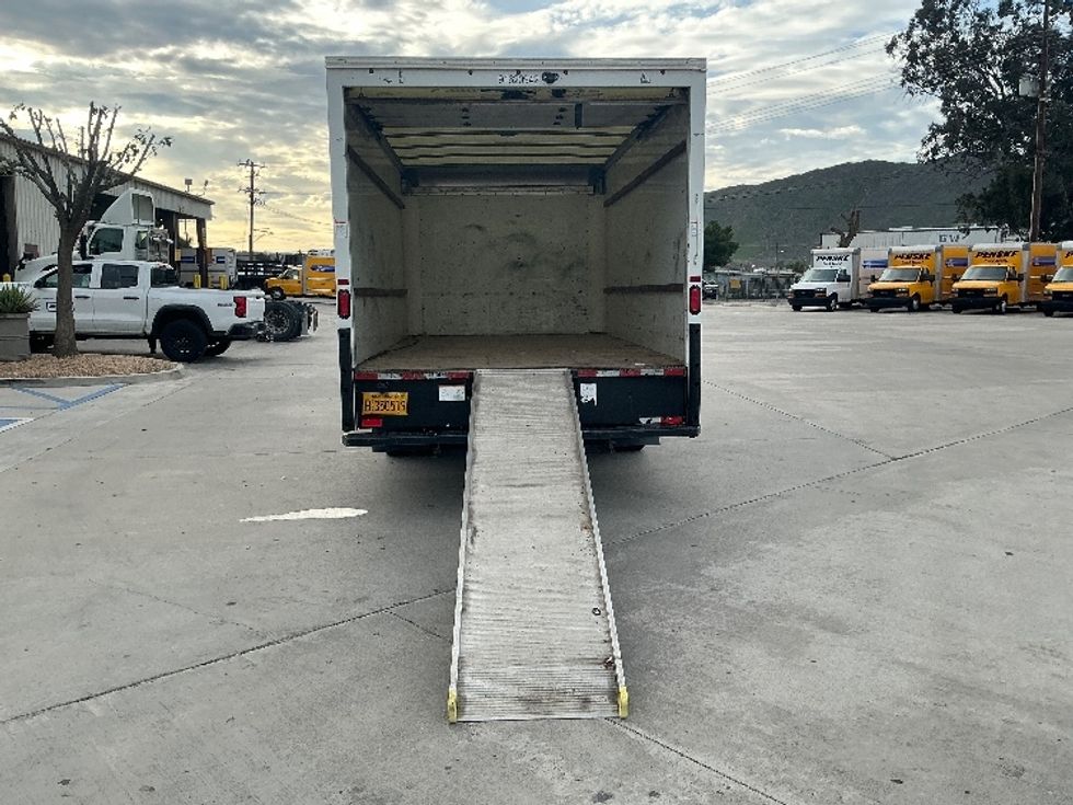 Light Duty Box Truck-Light and Medium Duty Trucks-GMC-2021-Savana G33903-Fontana-CA-92,638\n\t\tmiles-$ 31,500 - Image 9