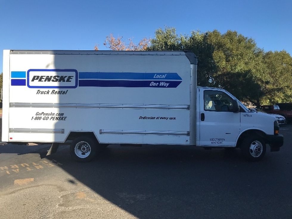 Light Duty Box Truck-Light and Medium Duty Trucks-GMC-2021-Savana G33903-Fontana-CA-92,908\n\t\tmiles-$ 31,500 - Image 15