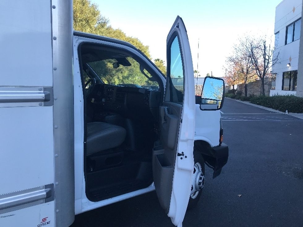 Light Duty Box Truck-Light and Medium Duty Trucks-GMC-2021-Savana G33903-Fontana-CA-92,908\n\t\tmiles-$ 31,500 - Image 20