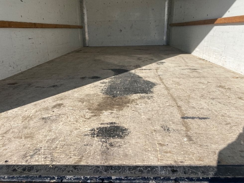 Light Duty Box Truck-Light and Medium Duty Trucks-GMC-2021-Savana G33903-Fontana-CA-96,719\n\t\tmiles-$ 28,000 - Image 10