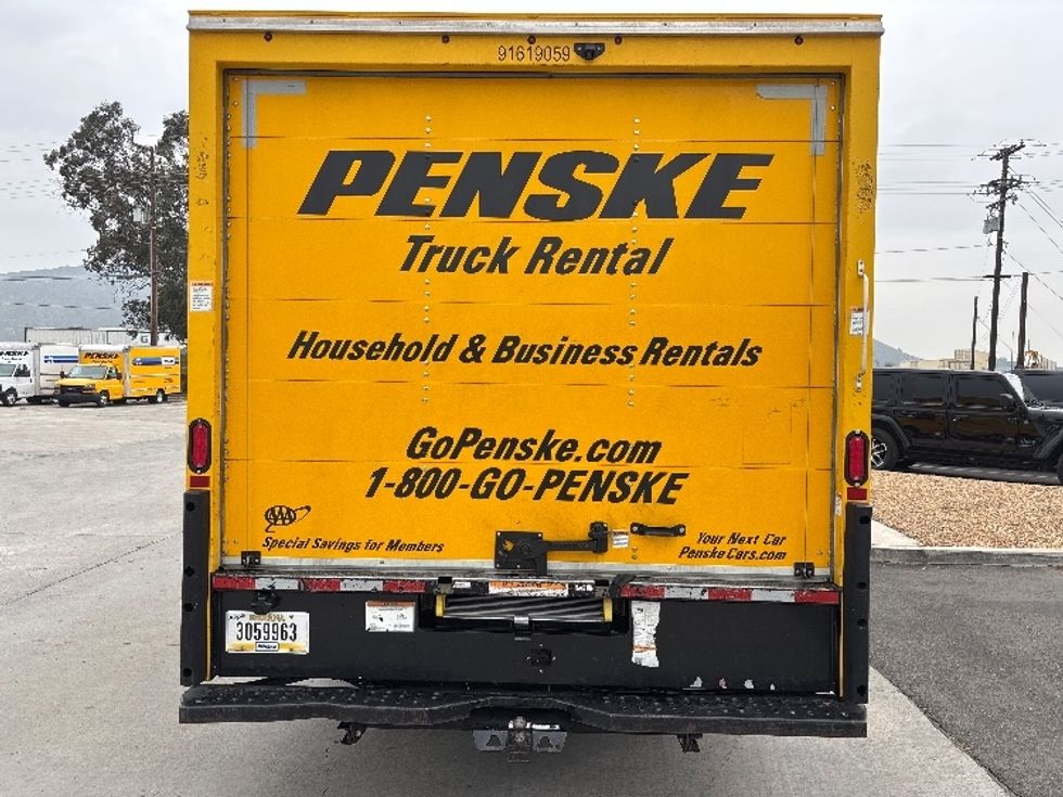 Light Duty Box Truck-Light and Medium Duty Trucks-GMC-2021-Savana G33903-Fontana-CA-97,987\n\t\tmiles-$ 27,750 - Image 7