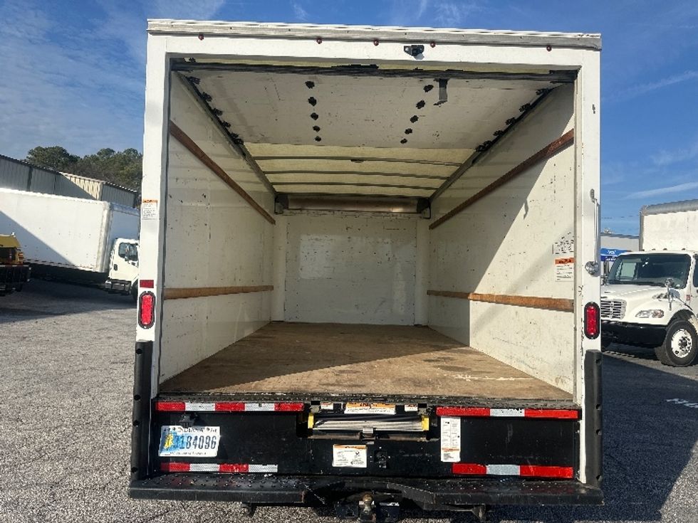 Light Duty Box Truck-Light and Medium Duty Trucks-GMC-2021-Savana G33903-Forest Park-GA-111,462\n\t\tmiles-$ 29,500 - Image 8